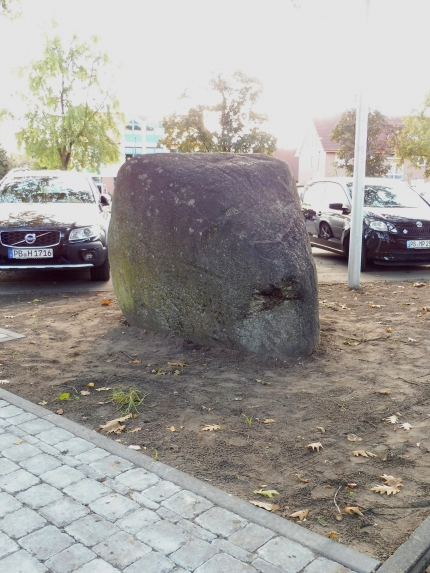 Bild 1 von Findling Am Wiemenkamp